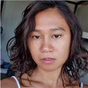 I can give private classess for kids and adults. I am a native english speaker. I can also teach partime at school